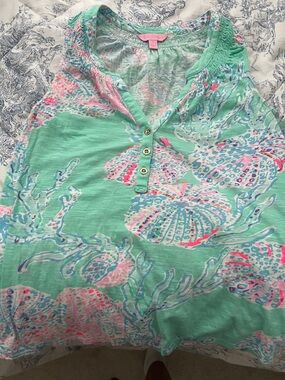Lilly Pulitzer Mint Green Pink Shell-Print Sleeveless Top